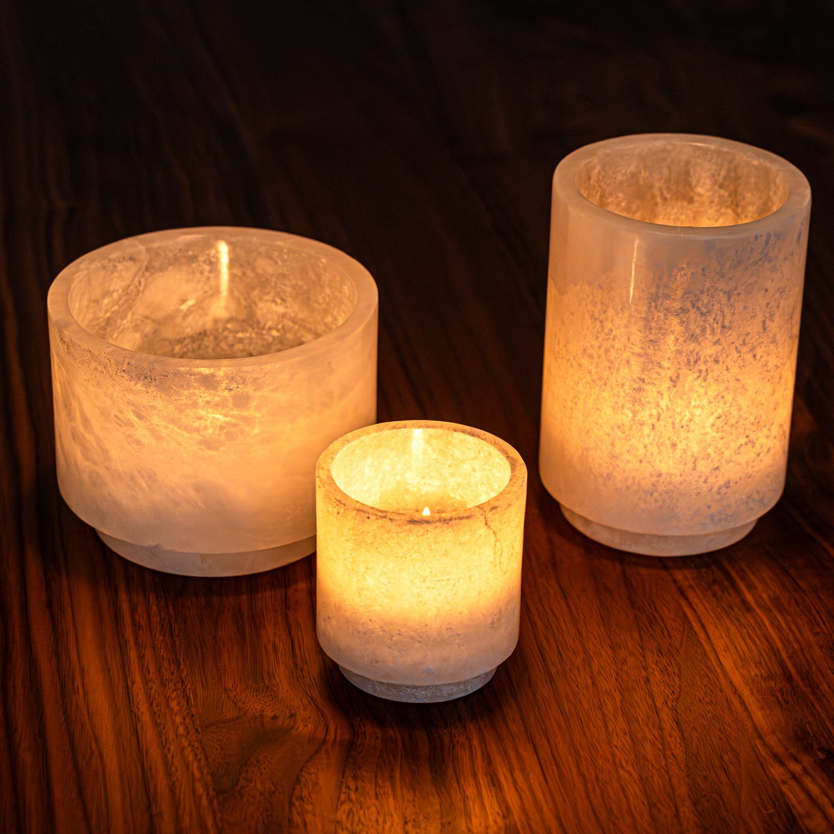 Alabaster 'Eeny' Tealight Holder
