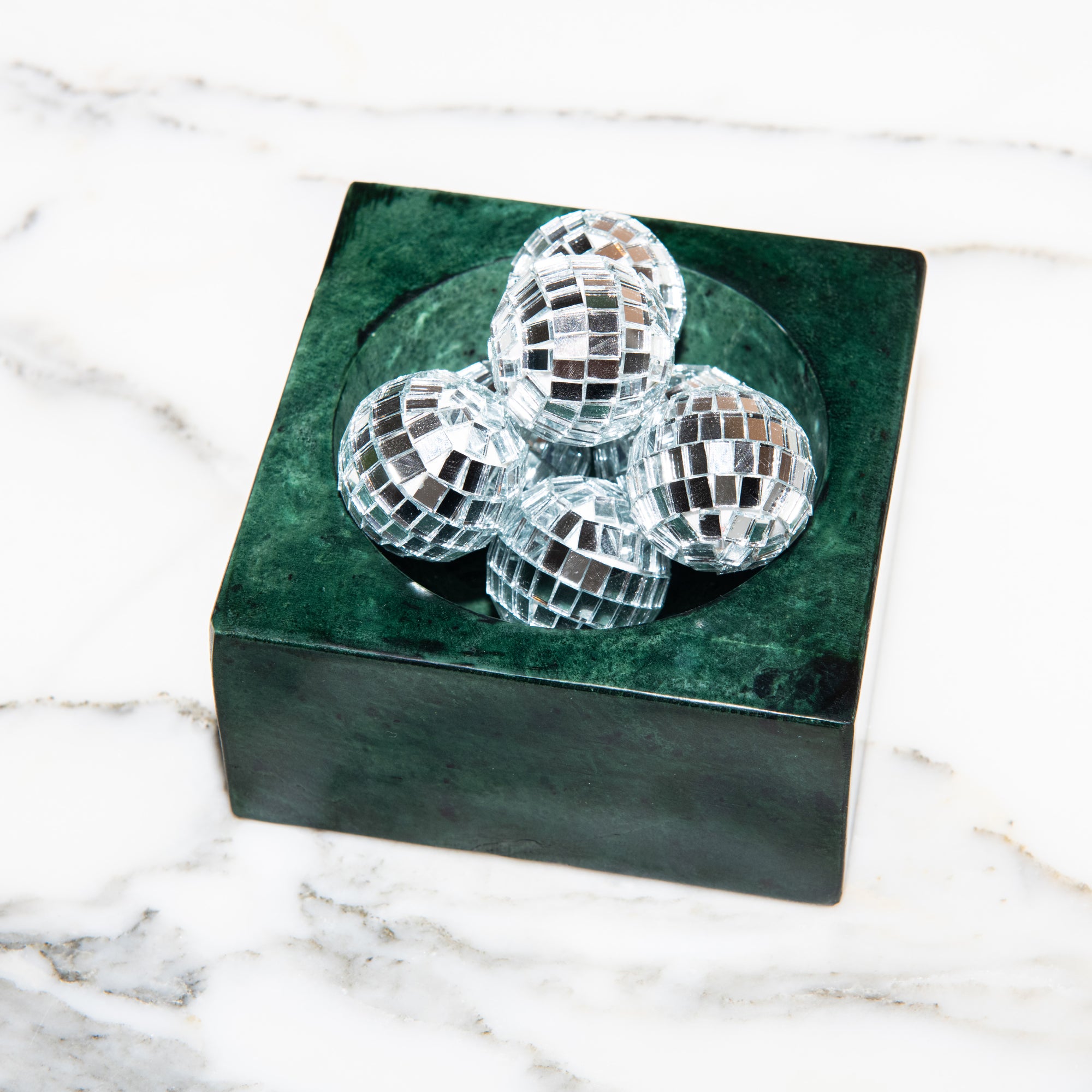 Stoned, not wasted: Groene Marmer Blokschaaltje